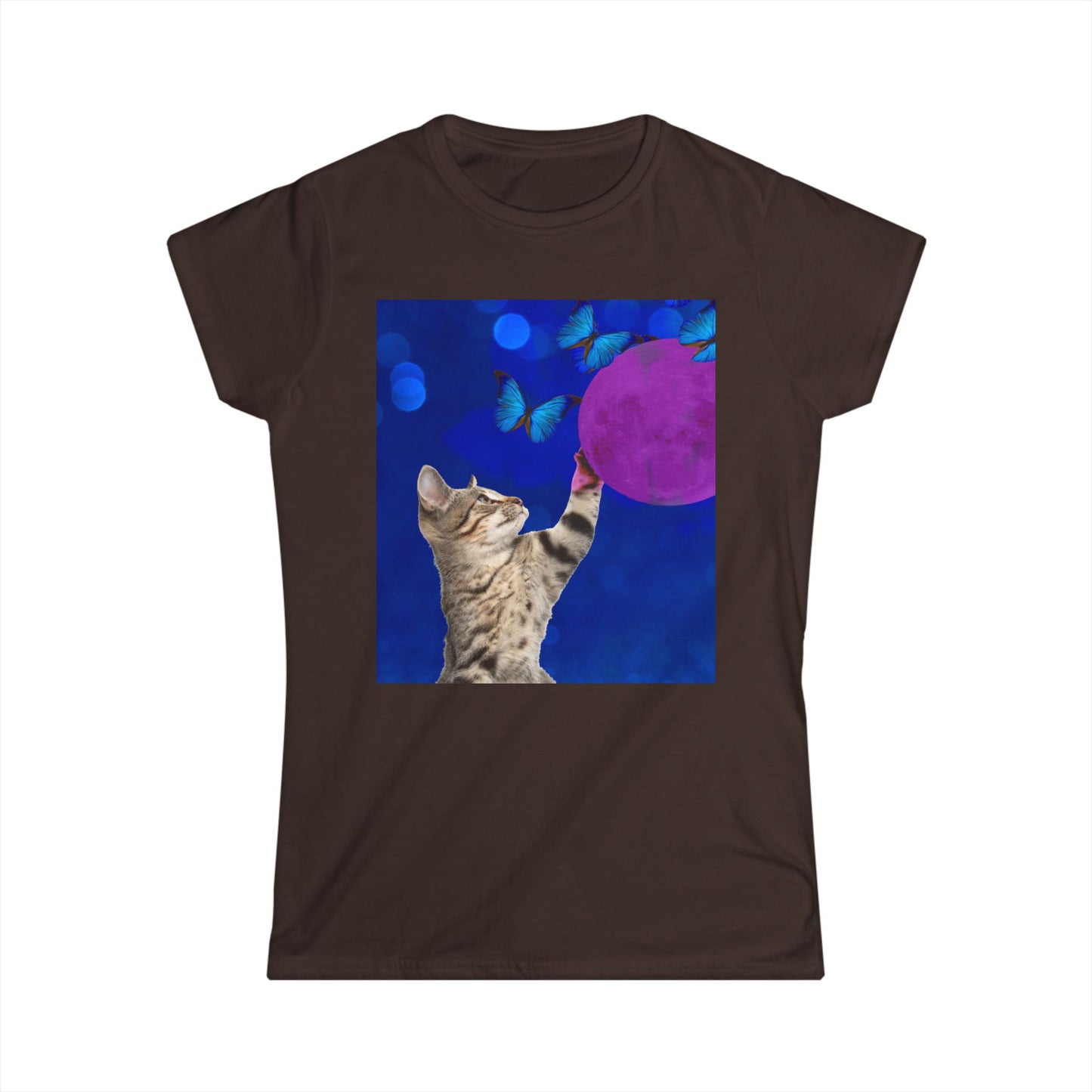 Playful tabby reaches for pink moon Women's Softstyle Tee