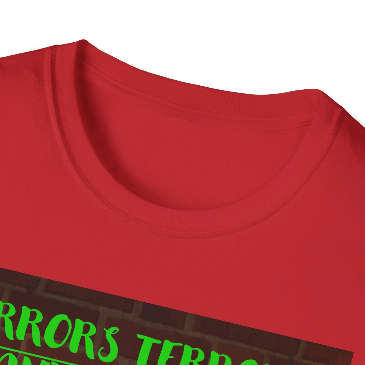 Halloween T-Shirt with Scary Pumpkins and string lights - Horror, Terrors and Scares Oh No