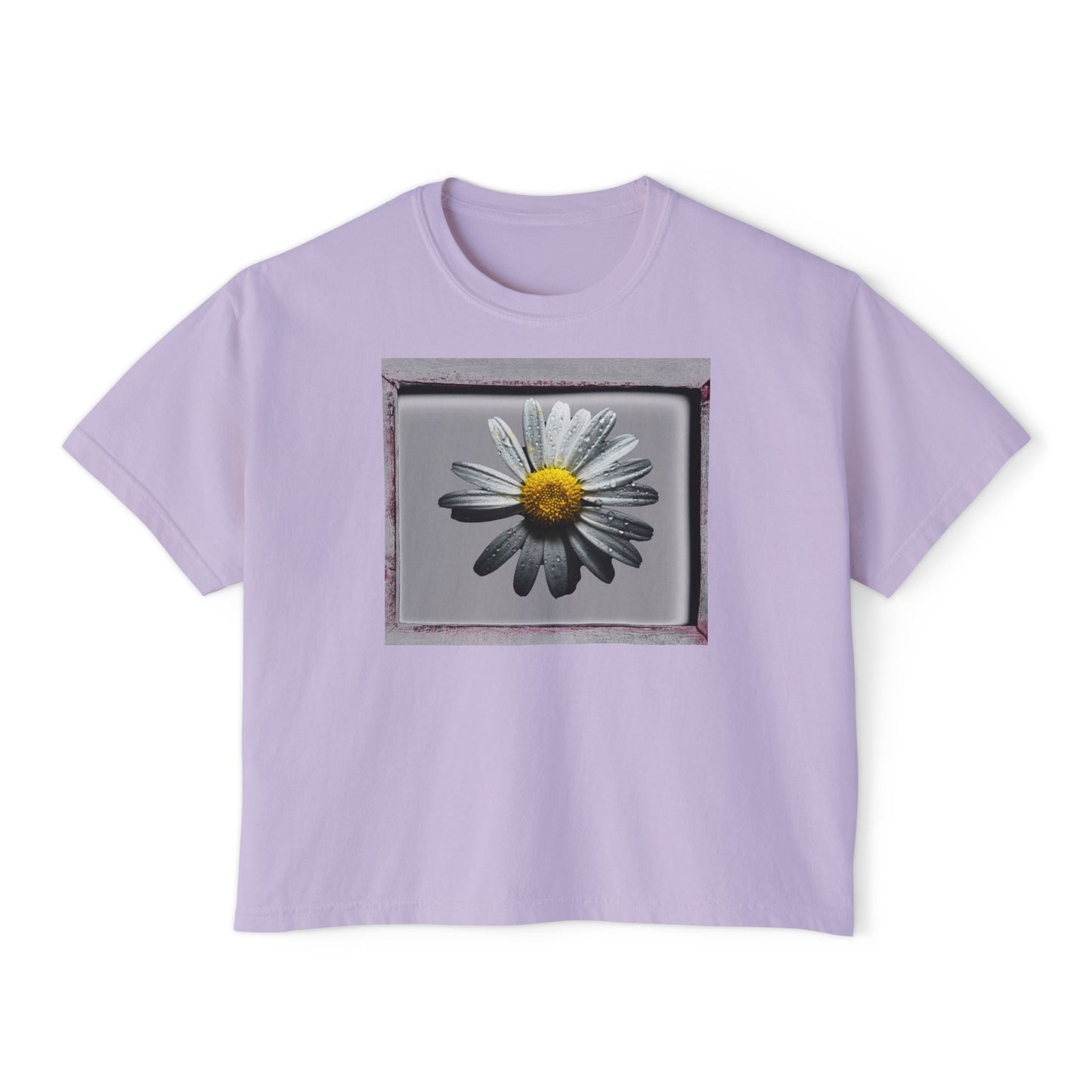 Daisy Floral Women's Boxy Tee, Relaxed Summer Top, Casual Wear, Gift for Her, Spring Fashion, Feminine Style
