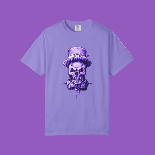 Purple Top Hat Skull Graphic T-Shirt for Mens & Womens - Perfect for Halloween & Casual Wear