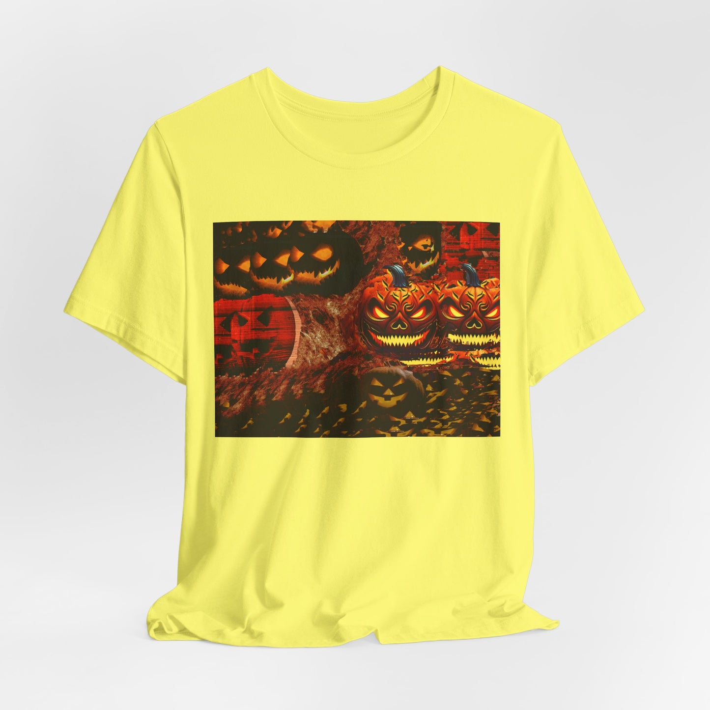 Halloween Distorted Pumpkin Graphic Tee, Unisex T-Shirt for Autumn, Spooky Season Top, Halloween Costume Idea, Men's & Women's Casual Wear