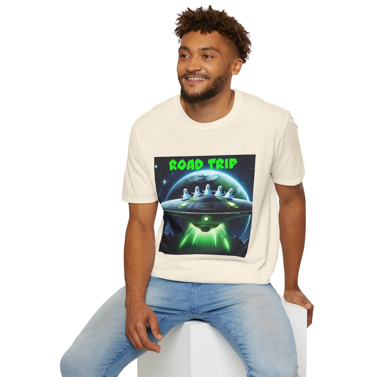 Retro Road Trip Alien T-Shirt | Unisex Graphic Tee, Space Adventure Shirt, Gift for Travelers, Cool Summer Tee, Road Trip Essentials