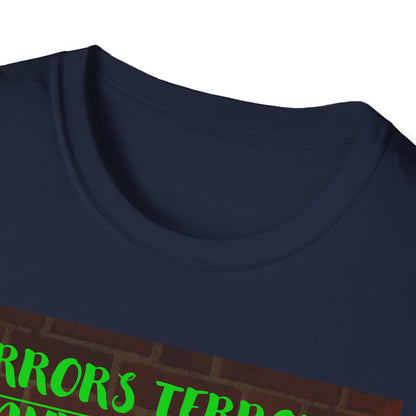 Halloween T-Shirt with Scary Pumpkins and string lights - Horror, Terrors and Scares Oh No