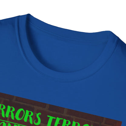 Halloween T-Shirt with Scary Pumpkins and string lights - Horror, Terrors and Scares Oh No