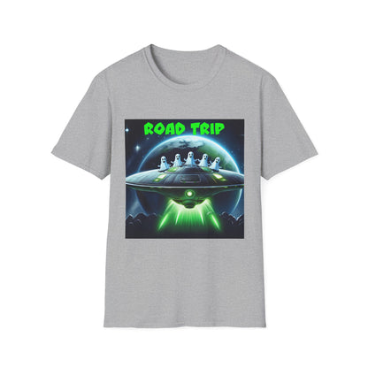 Retro Road Trip Alien T-Shirt | Unisex Graphic Tee, Space Adventure Shirt, Gift for Travelers, Cool Summer Tee, Road Trip Essentials