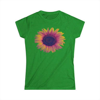 Sunflower Graphic Tee — Women’s Floral Summer T-Shirt