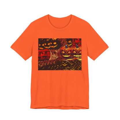 Halloween Distorted Pumpkin Graphic Tee, Unisex T-Shirt for Autumn, Spooky Season Top, Halloween Costume Idea, Men's & Women's Casual Wear