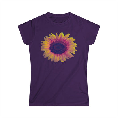 Sunflower Graphic Tee — Women’s Floral Summer T-Shirt
