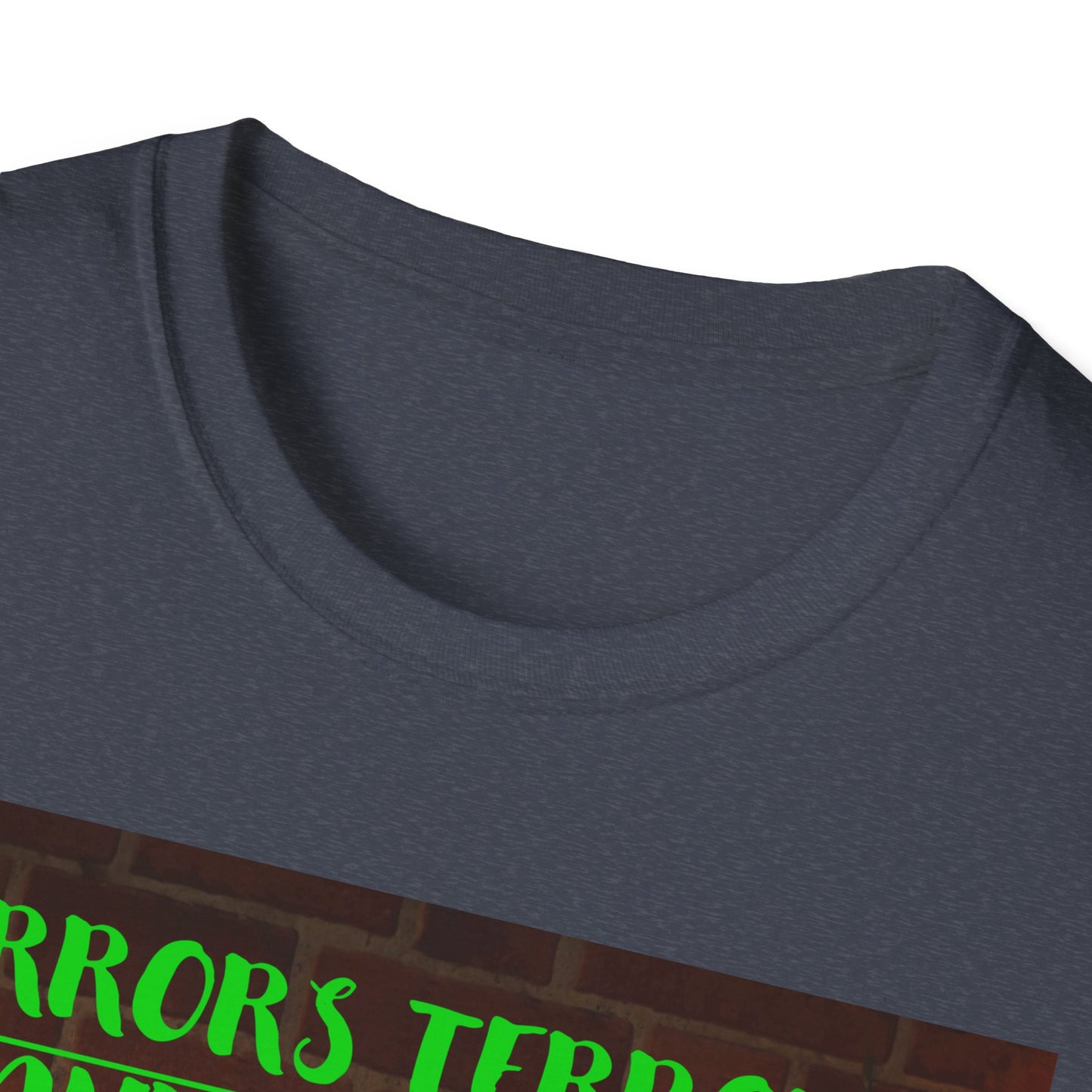 Halloween T-Shirt with Scary Pumpkins and string lights - Horror, Terrors and Scares Oh No