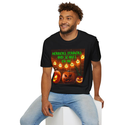 Halloween T-Shirt with Scary Pumpkins and string lights - Horror, Terrors and Scares Oh No