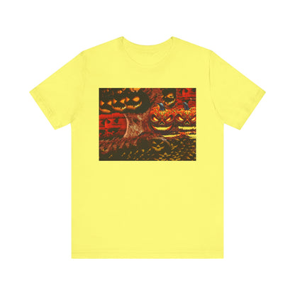 Halloween Distorted Pumpkin Graphic Tee, Unisex T-Shirt for Autumn, Spooky Season Top, Halloween Costume Idea, Men's & Women's Casual Wear