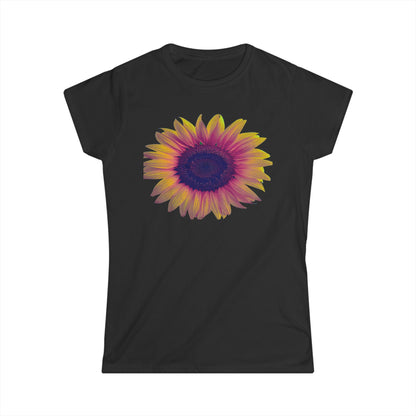 Sunflower Graphic Tee — Women’s Floral Summer T-Shirt