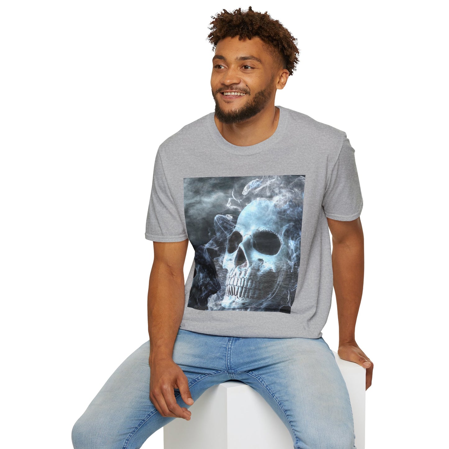 Eerie Skull Graphic T-Shirt for Dark Aesthetic Lovers, Unisex Casual Wear, Halloween Tee, Alternative Fashion
