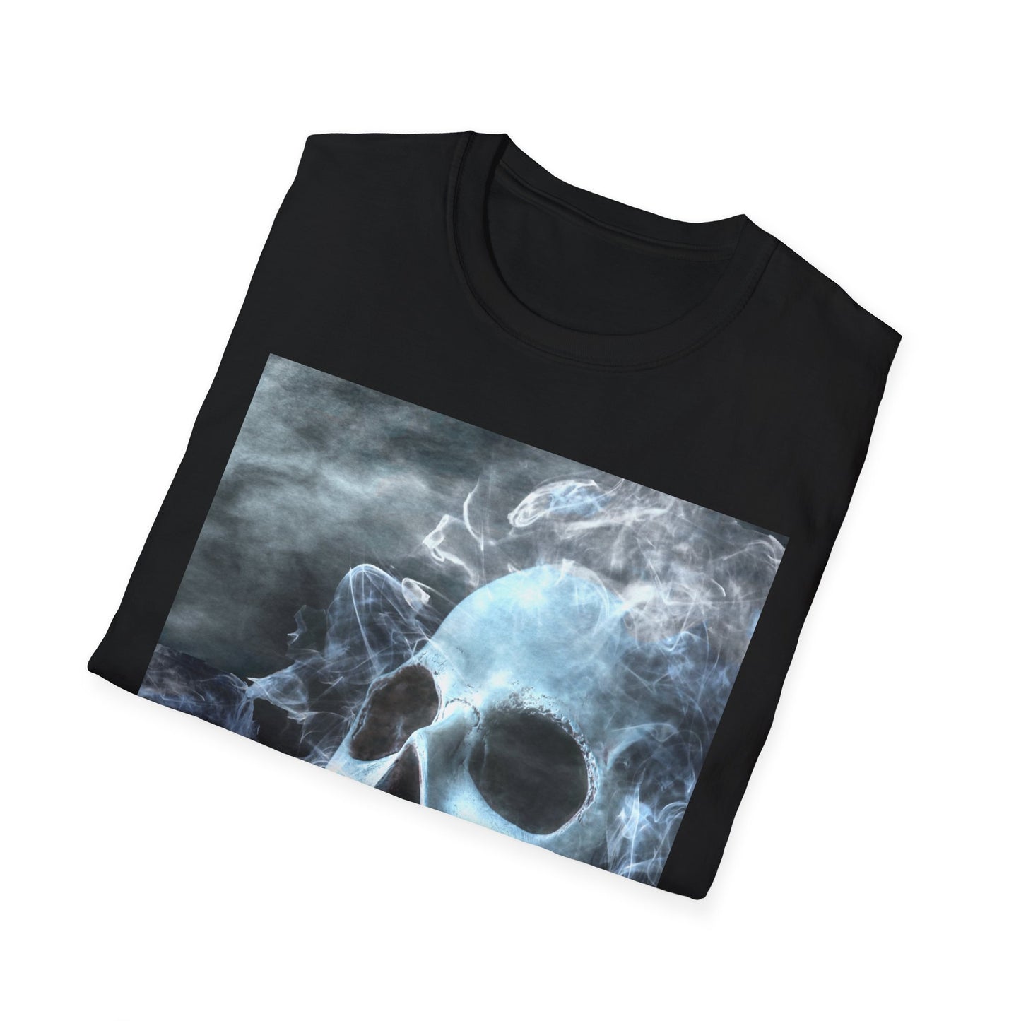 Eerie Skull Graphic T-Shirt for Dark Aesthetic Lovers, Unisex Casual Wear, Halloween Tee, Alternative Fashion