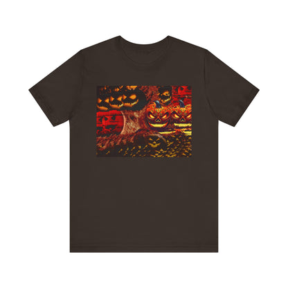 Halloween Distorted Pumpkin Graphic Tee, Unisex T-Shirt for Autumn, Spooky Season Top, Halloween Costume Idea, Men's & Women's Casual Wear