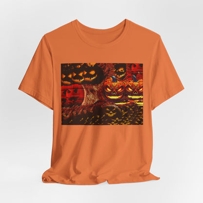Halloween Distorted Pumpkin Graphic Tee, Unisex T-Shirt for Autumn, Spooky Season Top, Halloween Costume Idea, Men's & Women's Casual Wear