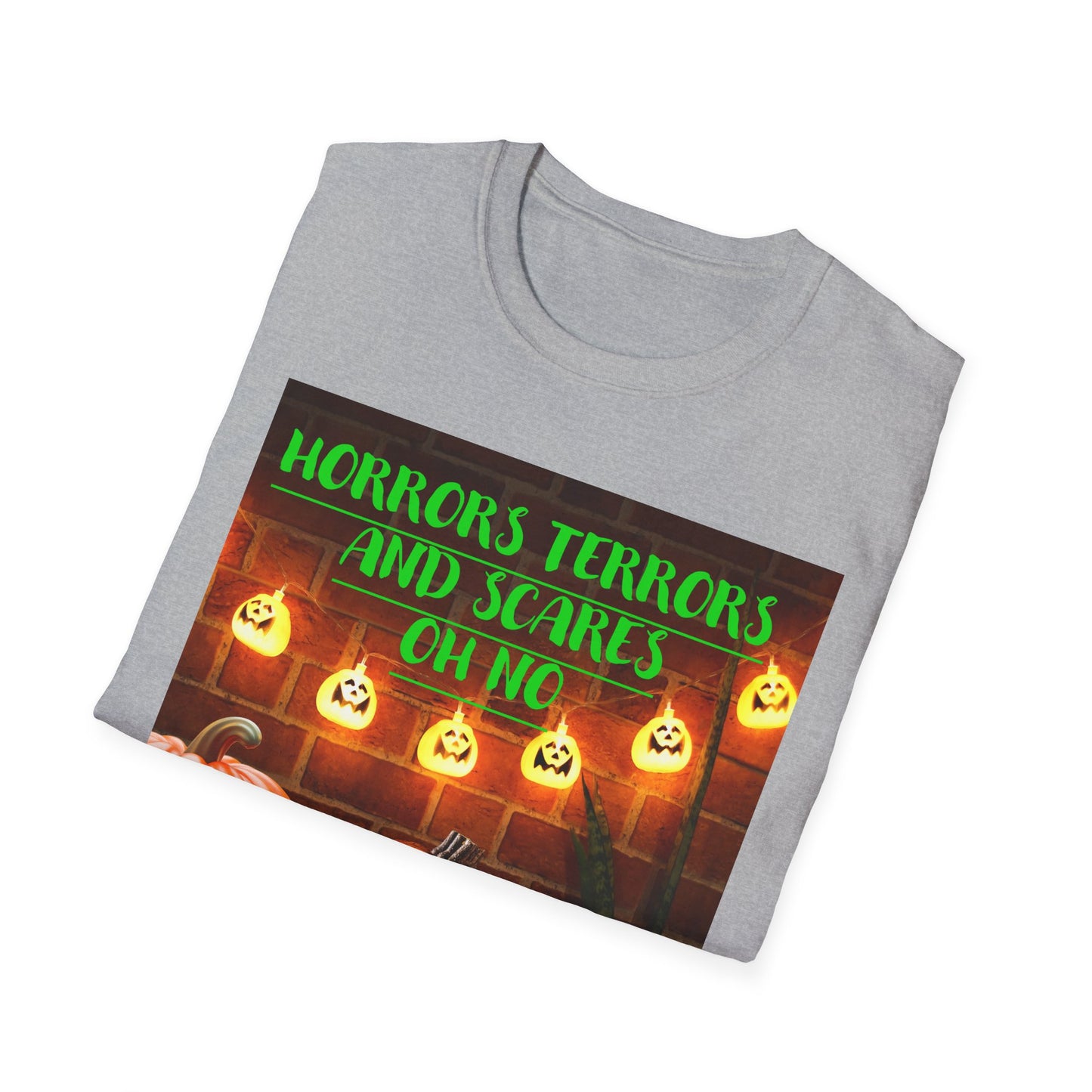 Halloween T-Shirt with Scary Pumpkins and string lights - Horror, Terrors and Scares Oh No