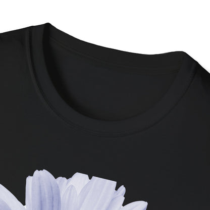 Daisy Bloom T-Shirt — Soft Lavender Floral Tee
