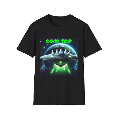 Retro Road Trip Alien T-Shirt | Unisex Graphic Tee, Space Adventure Shirt, Gift for Travelers, Cool Summer Tee, Road Trip Essentials